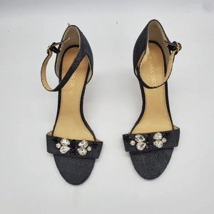 Girl Dana heels size 9